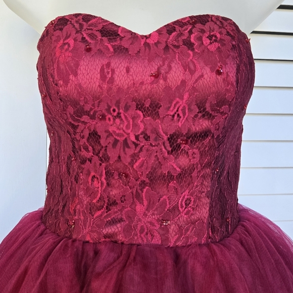 Tulle Short A Line Lace Up Formal Dress NWT Sz Small - Picture 2 of 7